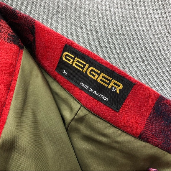 Geiger Vintage Women’s Floral Paisley Pleated Plaid Skirt with Belt Size 36 - Picture 3 of 8